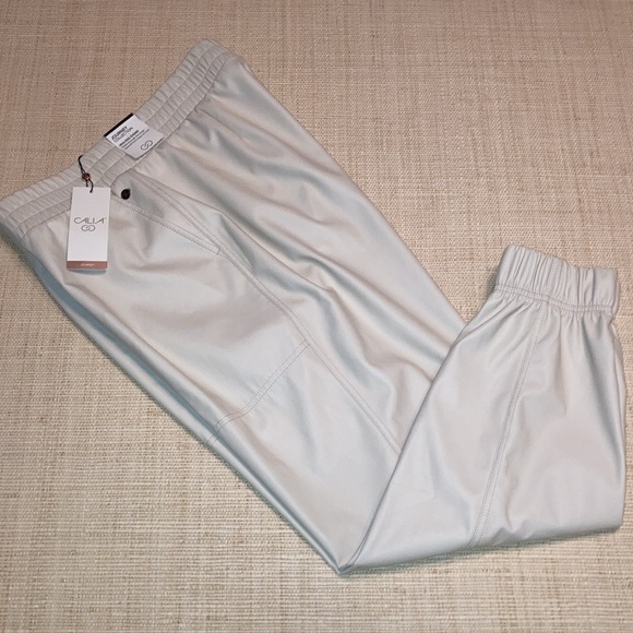 NWT Calia Journey Collection Faux Leather Cream High Rise Joggers Sz L - Picture 5 of 10